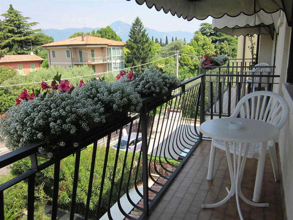 Hotel Marina Torri del Benaco Kültér fotó
