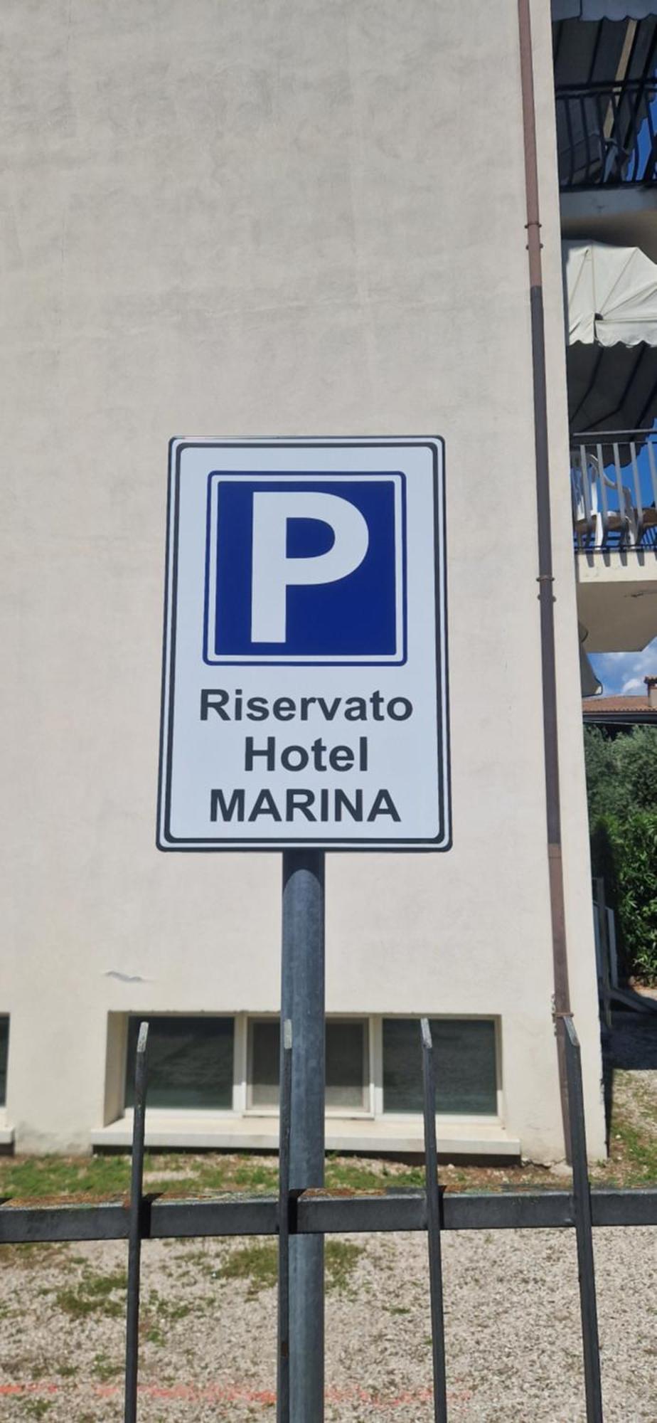 Hotel Marina Torri del Benaco Kültér fotó